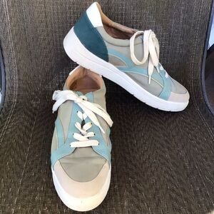 Rockport Blue/Green/Tan Truflex Navya Retro Sneakers